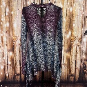 Jennifer Lopez Burgundy and Gray Snake Print Tunic